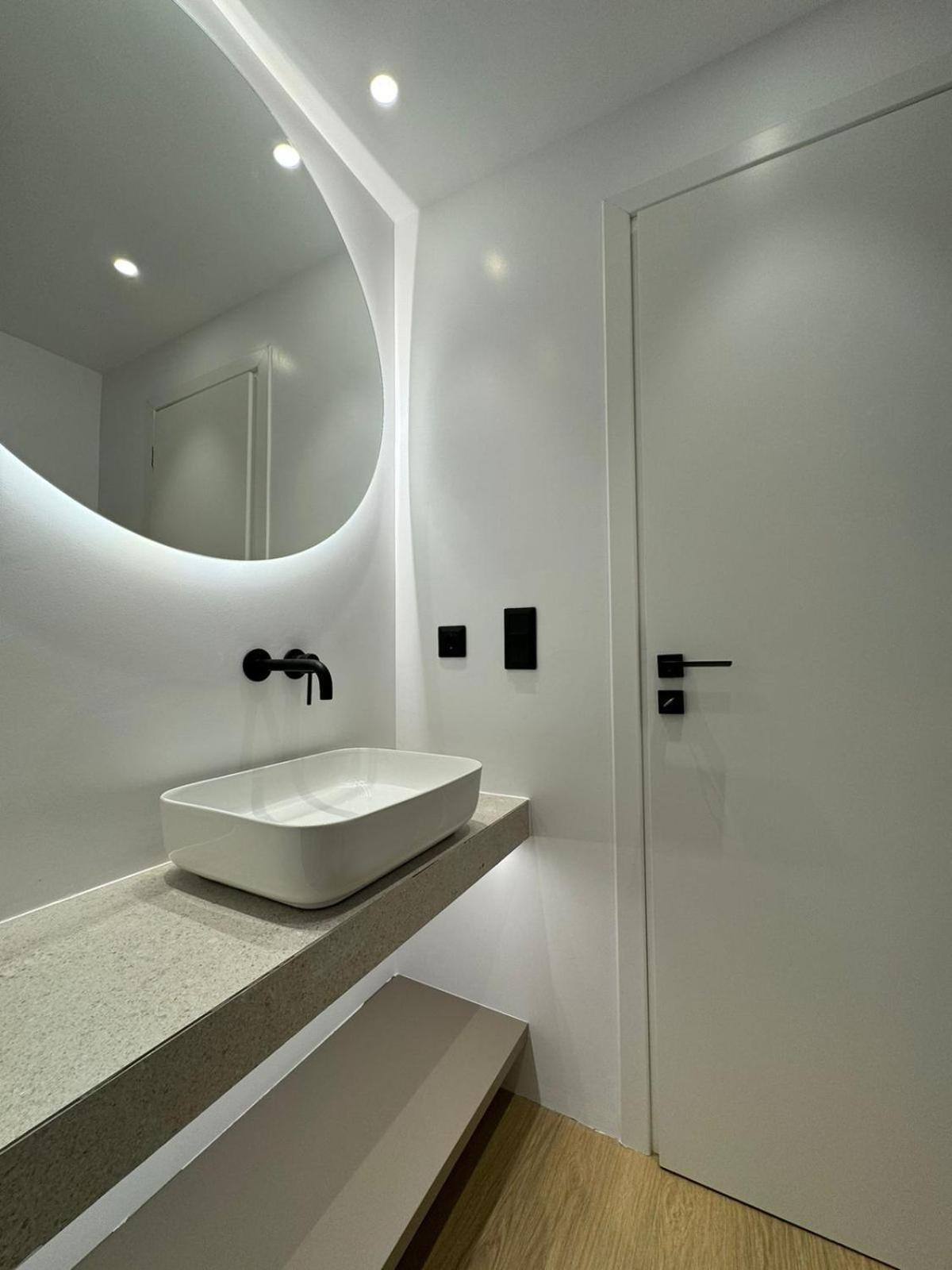 Portstay - Complex N71 Пирея Екстериор снимка